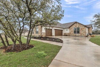 272 Wellborn Rd in Liberty Hill, TX - Building Photo - Building Photo