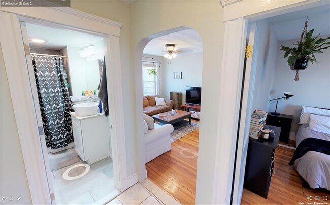 121 Perkins St in Somerville, MA - Building Photo - Building Photo