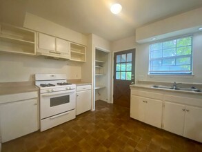 1610 W 10th St in Austin, TX - Building Photo - Building Photo