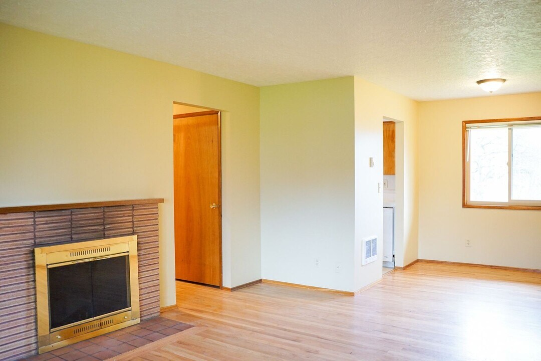 3815 SE 35th Pl in Portland, OR - Building Photo