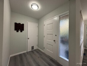 282 Wheeler Ave in Redwood City, CA - Building Photo - Building Photo