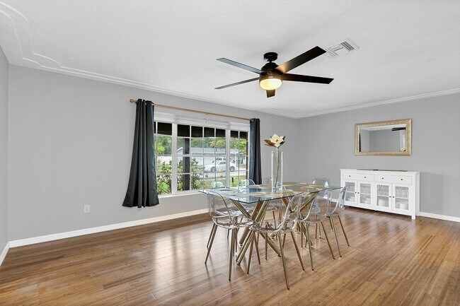 2445 Keiser Ct in Titusville, FL - Building Photo - Building Photo
