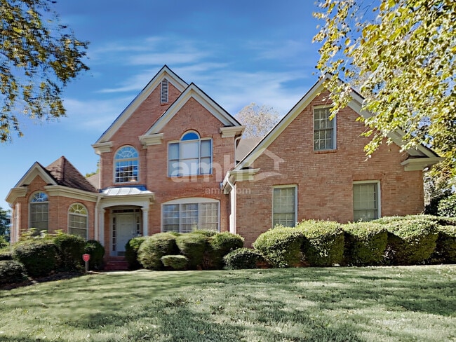 property at 5070 Kingsbridge Pass