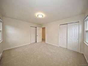 105 Florence St in Mamaroneck, NY - Building Photo - Building Photo