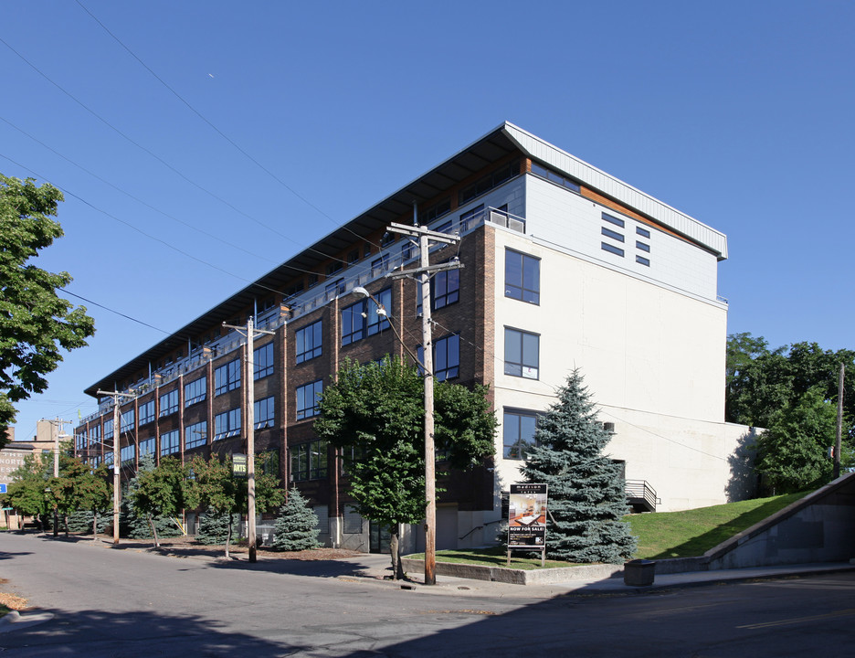 Madison Lofts in Minneapolis, MN - Building Photo