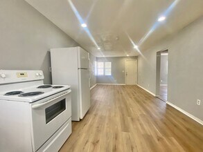 2605 1st St in Lubbock, TX - Building Photo - Building Photo