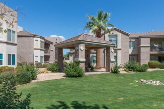 Cordillera in Phoenix, AZ - Foto de edificio - Building Photo
