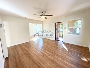 1016 N Serrano Ave in Los Angeles, CA - Building Photo - Building Photo