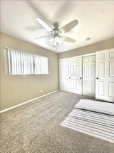 1016 Leslie Rd in El Cajon, CA - Foto de edificio - Building Photo