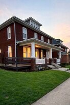 908 Mount Rose Ave in York, PA - Building Photo