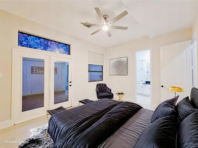 939 Queen Annes Rd in Houston, TX - Building Photo - Building Photo