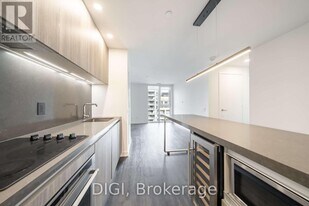 57 Spadina Ave. in Toronto, ON - Building Photo