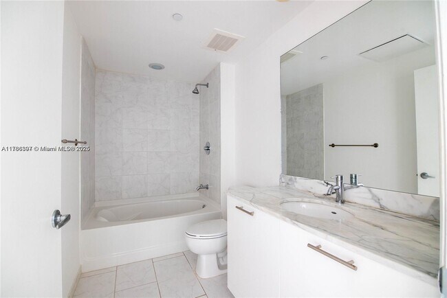 property at 950 Brickell Bay Dr