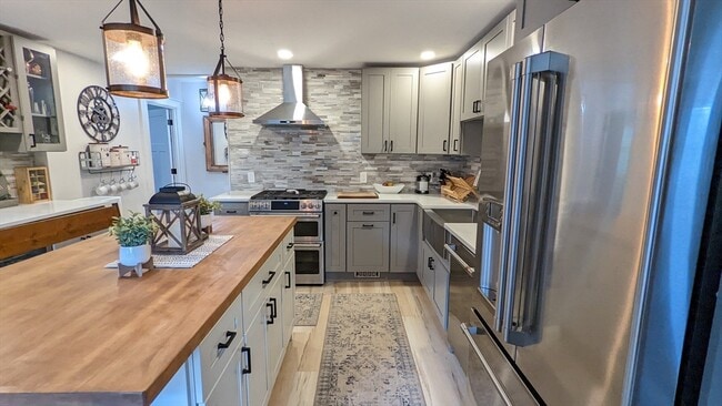 property at 76 Milk St