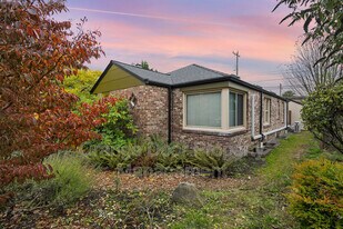 7727 Jones Ave NW in Seattle, WA - Building Photo