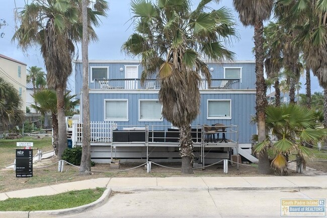 property at 2615 Gulf Blvd