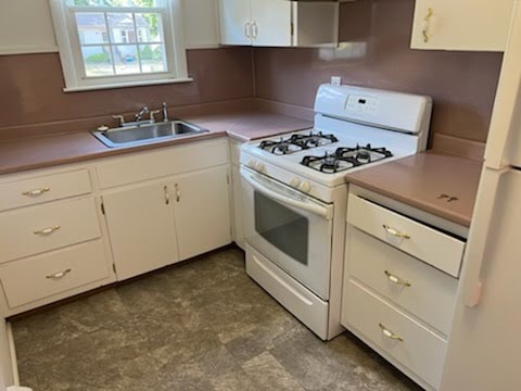 53-55 Main St in Medway, MA - Building Photo - Building Photo