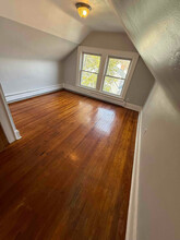 1 Riggs Pl in West Orange, NJ - Building Photo - Building Photo