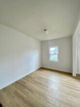 840 W 400 N-Unit -Front in Salt Lake City, UT - Foto de edificio - Building Photo