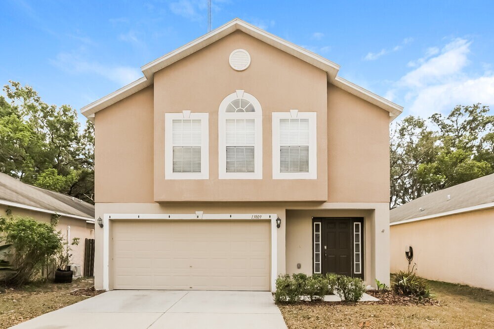 13809 Gentle Woods Ave in Riverview, FL - Building Photo