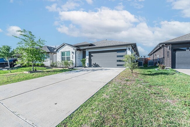 18622 Georgina Lily Ln in Richmond, TX - Foto de edificio - Building Photo