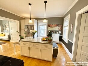 76 Parker Hill Ave, Unit 1 in Boston, MA - Foto de edificio - Building Photo