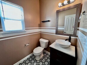5152 Whitaker Pl in Virginia Beach, VA - Building Photo - Building Photo