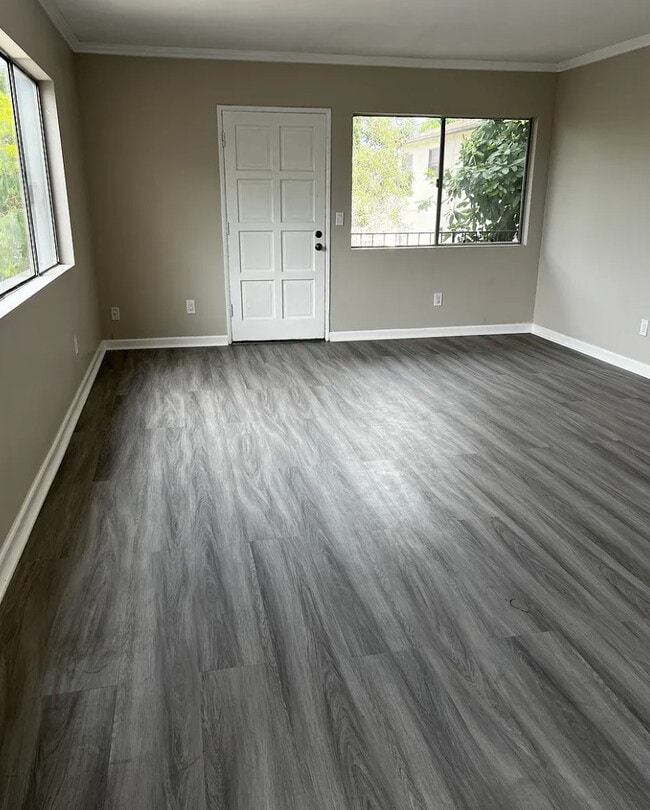 2607 Voorhees Ave