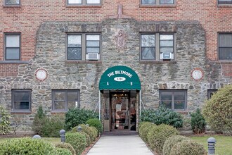 The Biltmore in Pelham, NY - Building Photo - Building Photo