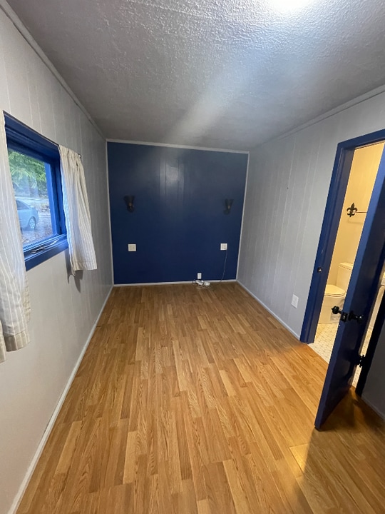 14847 Montana Hwy 35 in Bigfork, MT - Foto de edificio