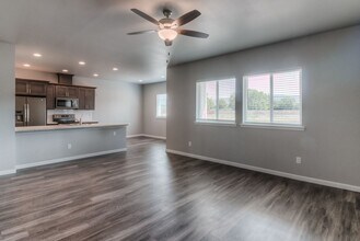 2504 Woolsey Ln in Yakima, WA - Building Photo - Building Photo