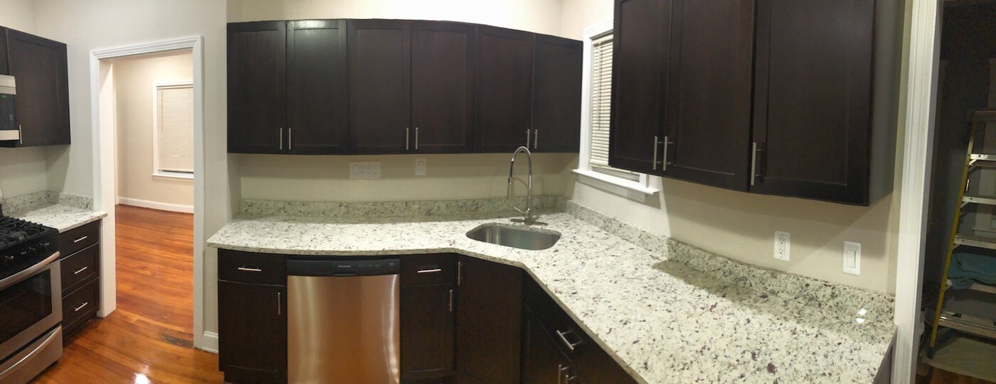 45 Coburn St, Unit 2 in Framingham, MA - Building Photo