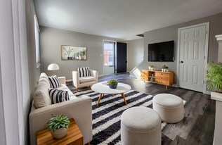 1628 S Cascade Ave in Colorado Springs, CO - Building Photo