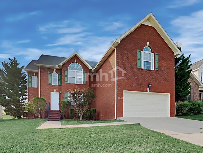 1068 Blairfield Dr