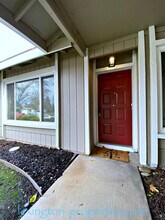 11120 Crooken River Ct in Rancho Cordova, CA - Building Photo - Building Photo