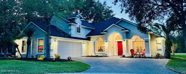 property at 1816 Creekwood Ln