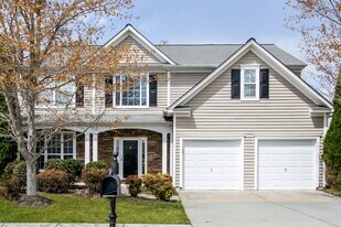 261 Diamond Valley Pass in Canton, GA - Building Photo
