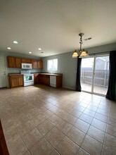 10678 Upper Ridge Rd in Longmont, CO - Building Photo - Building Photo
