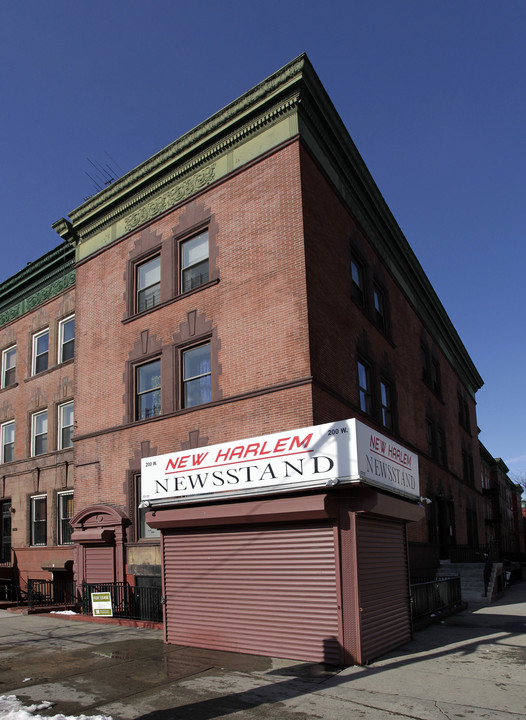 2354 Adam Clayton Powell Jr Blvd in New York, NY - Foto de edificio