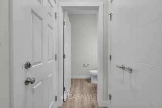 1061 Berg Pl in Leduc, AB - Building Photo - Building Photo