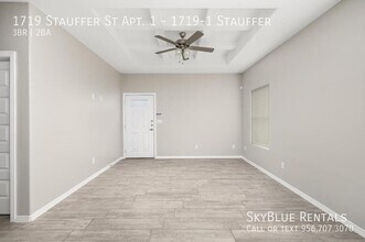 1719 Stauffers St in Weslaco, TX - Building Photo - Building Photo