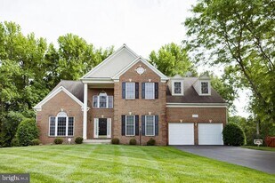 12511 Woodbridge Ct in Bowie, MD - Building Photo