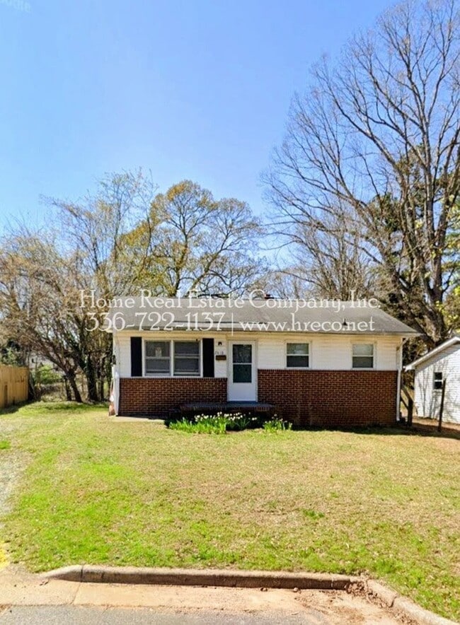 property at 2418 Newark St