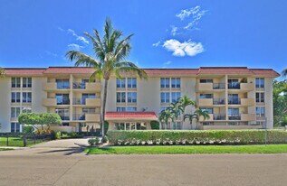 1000 Spanish River Rd in Boca Raton, FL - Building Photo