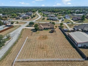 6009 Feather Wind Way in Fort Worth, TX - Building Photo - Building Photo