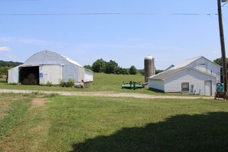 4676 Shaffers Church Rd in Glenville, PA - Building Photo - Building Photo