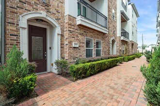 2820 Princeton St in Houston, TX - Building Photo - Building Photo