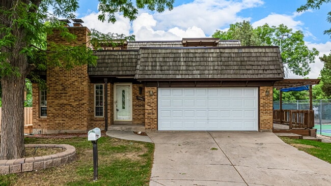 13946 E Radcliff Dr in Aurora, CO - Building Photo - Building Photo