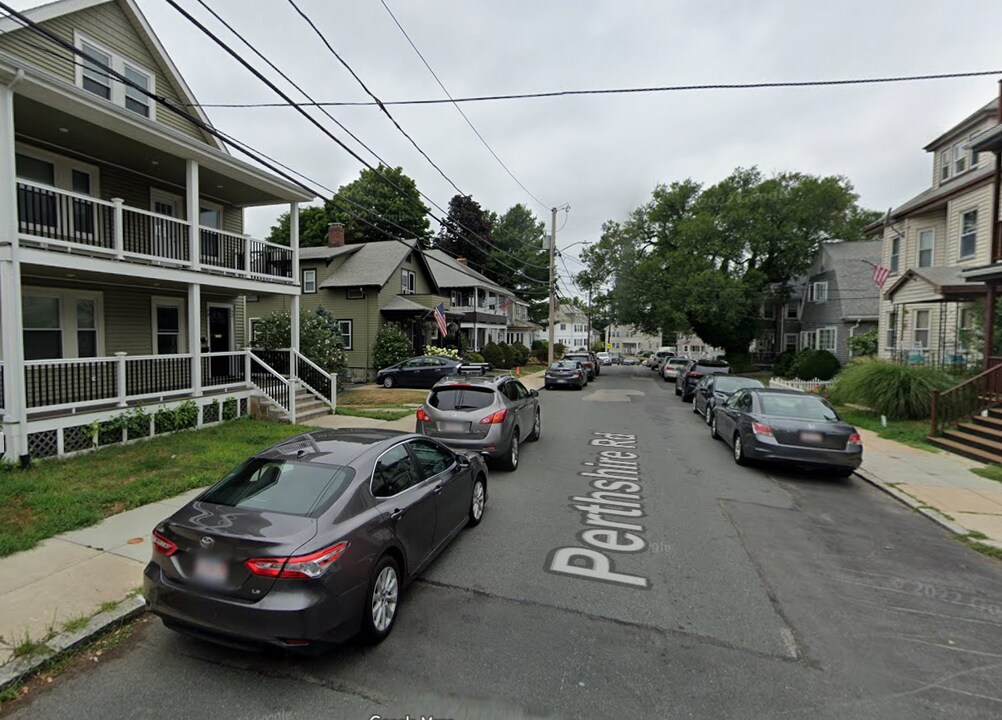 66 Perthshire Rd, Unit 1 in Boston, MA - Building Photo