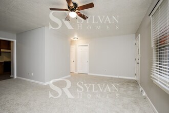 303 Rosemary Dr in Lexington, NC - Building Photo - Building Photo